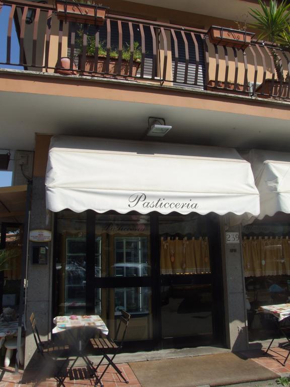 Residenza I Ciclamini Acomodação com café da manhã Roma Exterior foto